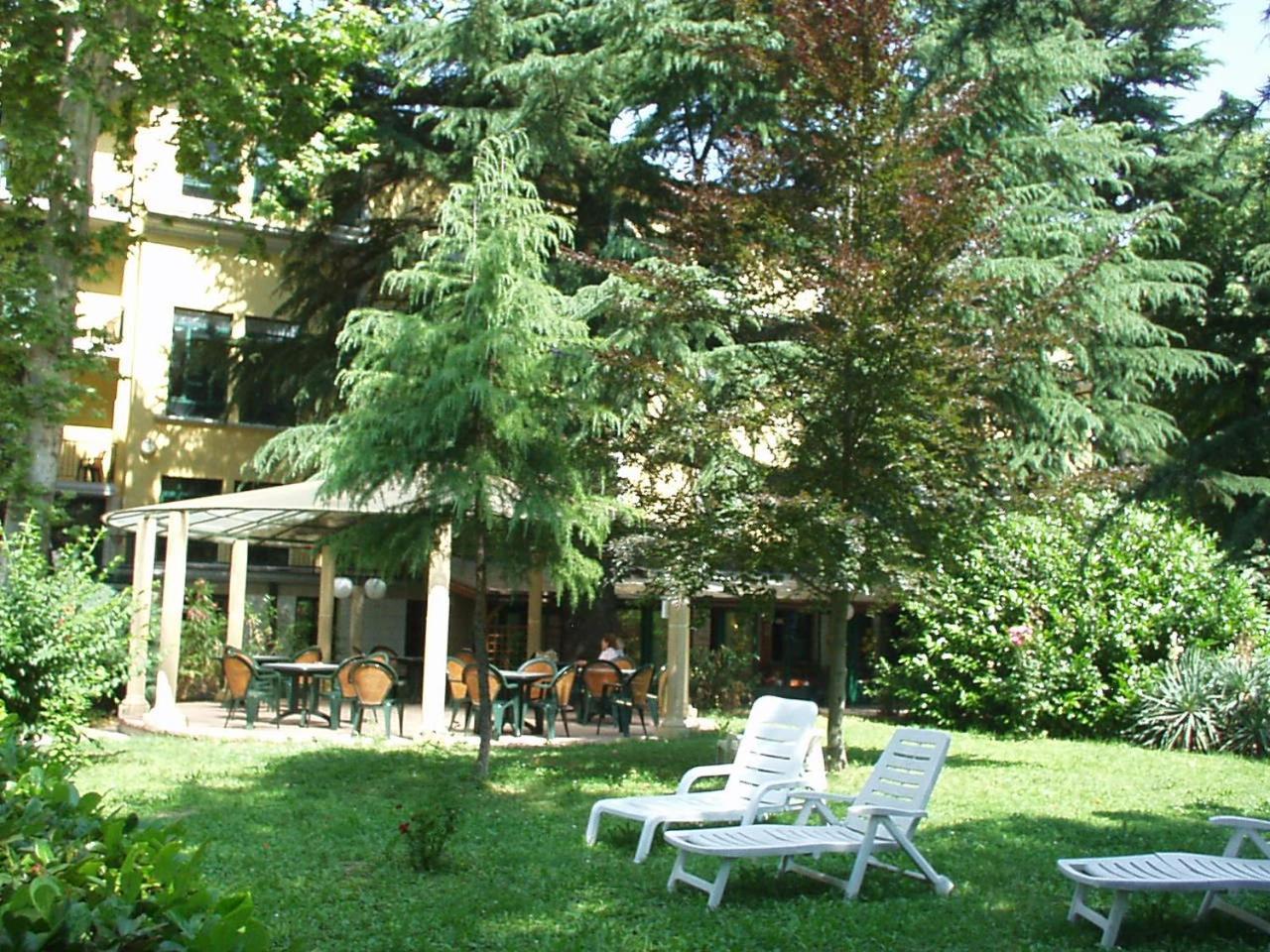 Hotel Salus Salice Terme Eksteriør bilde